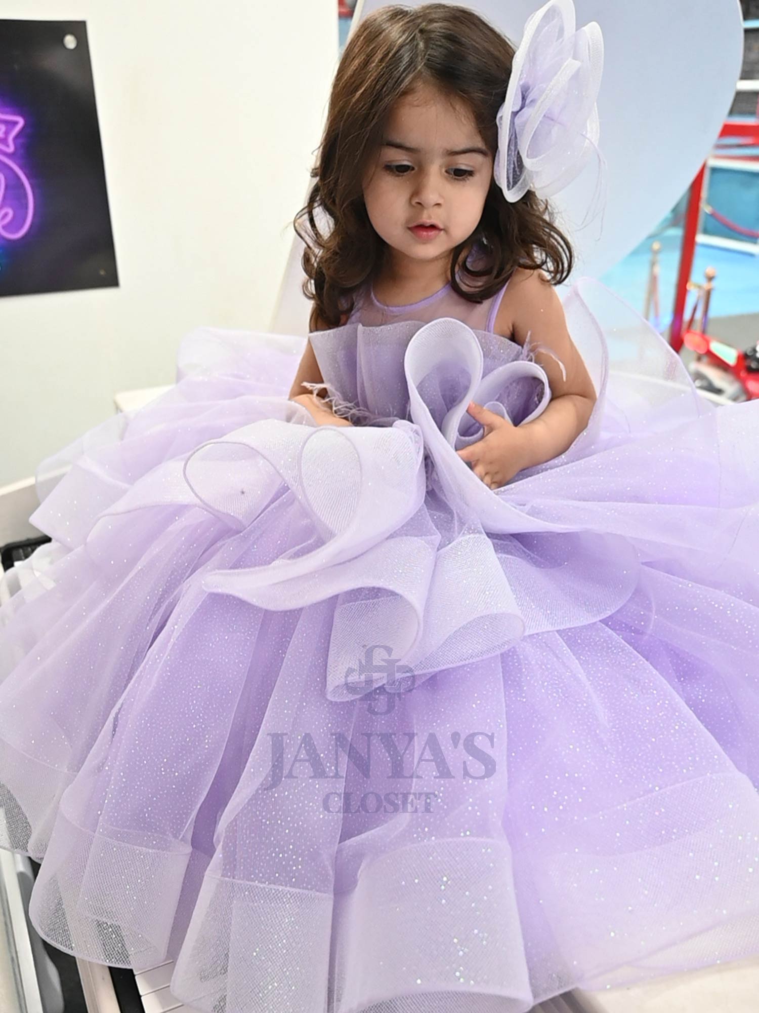 Janyas Closet Dazzling Dream Lilac Gown With Hair Pin