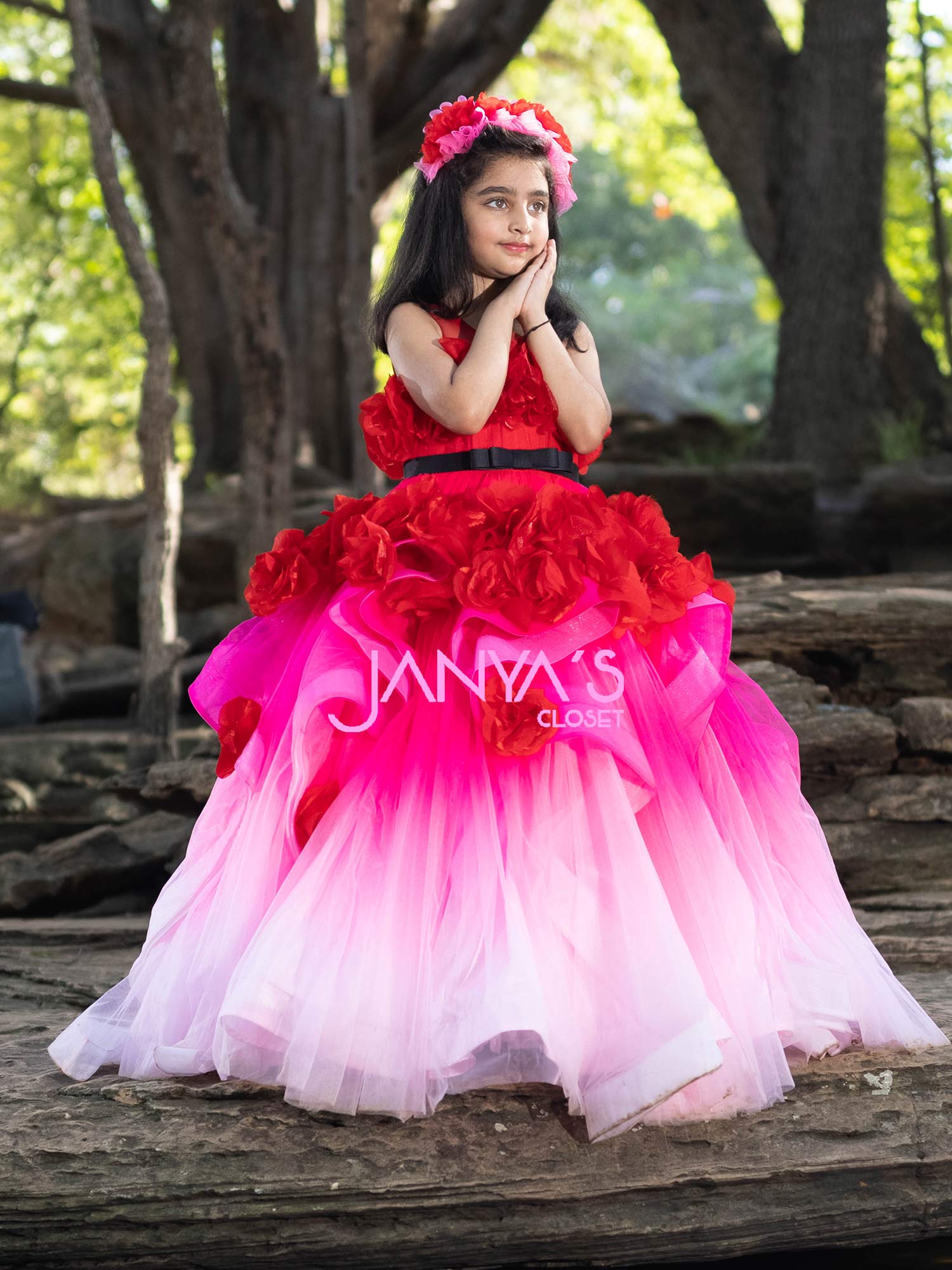 Shaded Red Fantasy Gown With Hair Pin