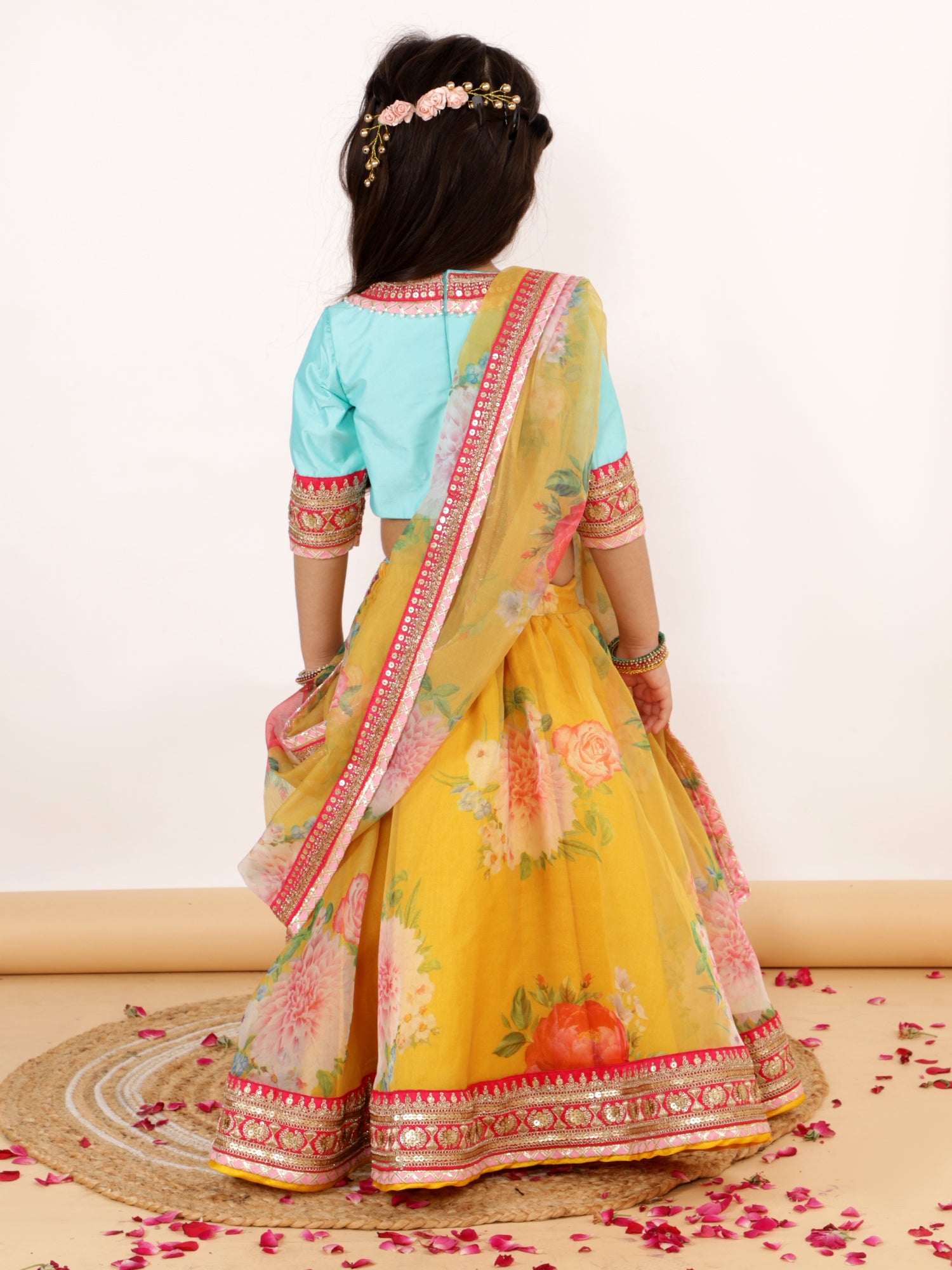 Yellow Meera Lehnga Set With Dupatta