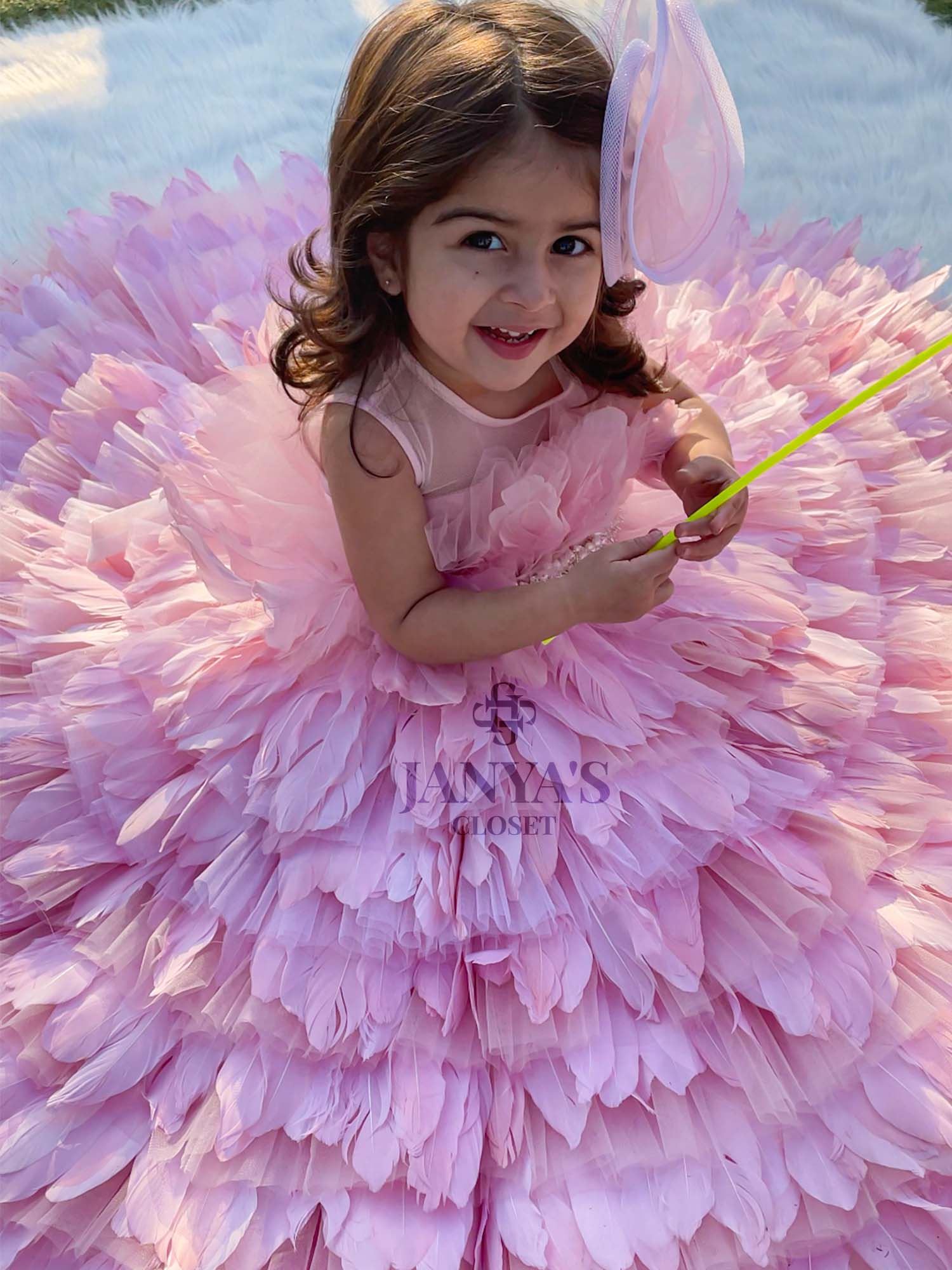 Feathers On The Runway With Hair Pin